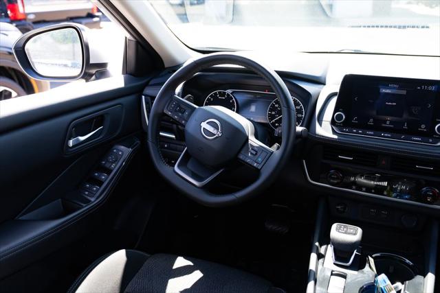 2025 Nissan Rogue SV FWD