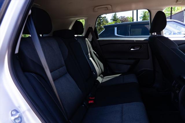 2025 Nissan Rogue SV FWD