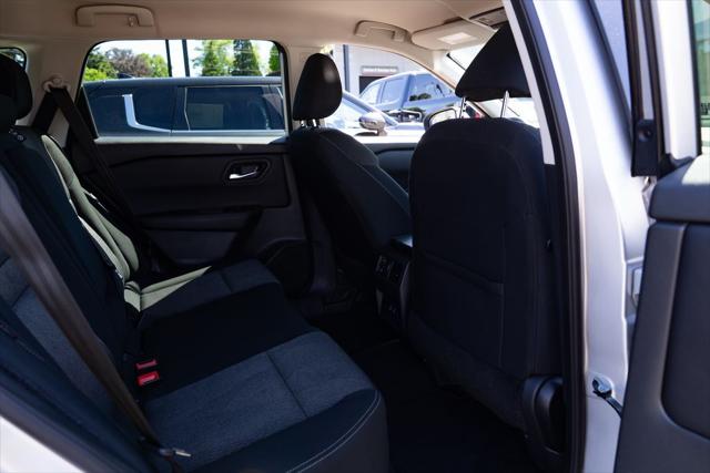 2025 Nissan Rogue SV FWD