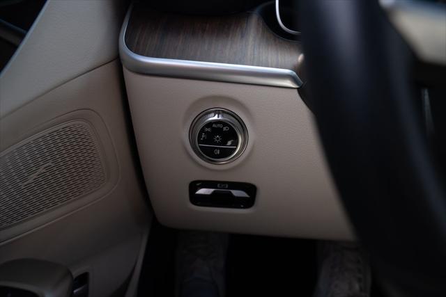 2025 Mercedes-Benz C-CLASS C 300 C 300