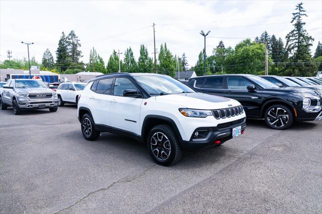 2025 Jeep Compass Trailhawk 4x4