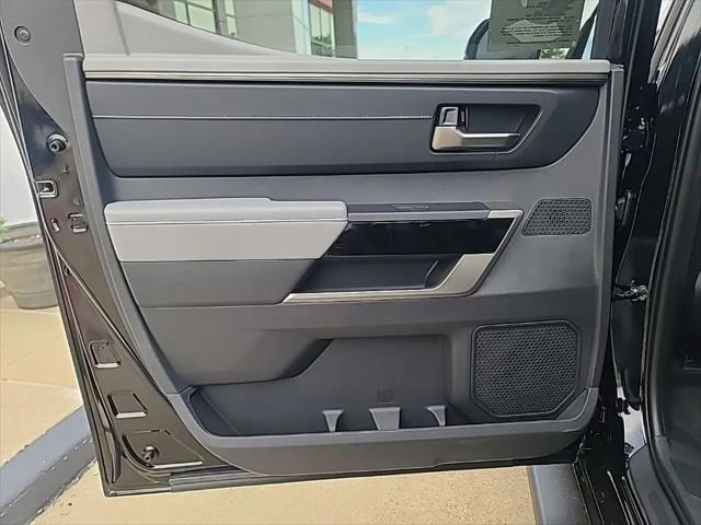 2026 Toyota Tundra Limited CrewMax 5.5' Bed