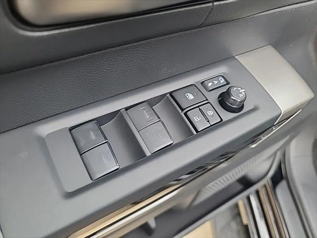 2026 Toyota Tundra Limited CrewMax 5.5' Bed