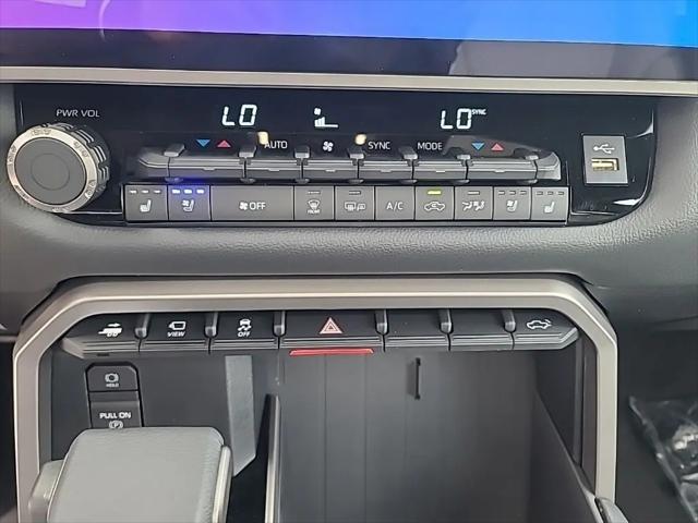 2026 Toyota Tundra Limited CrewMax 5.5' Bed