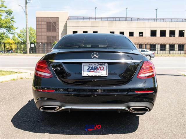 2018 Mercedes-Benz E-CLASS E 300 E 300