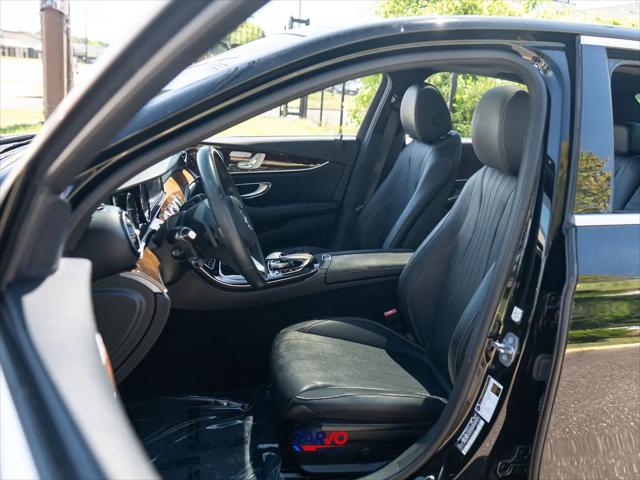 2018 Mercedes-Benz E-CLASS E 300 E 300
