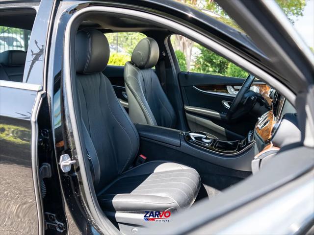 2018 Mercedes-Benz E-CLASS E 300 E 300