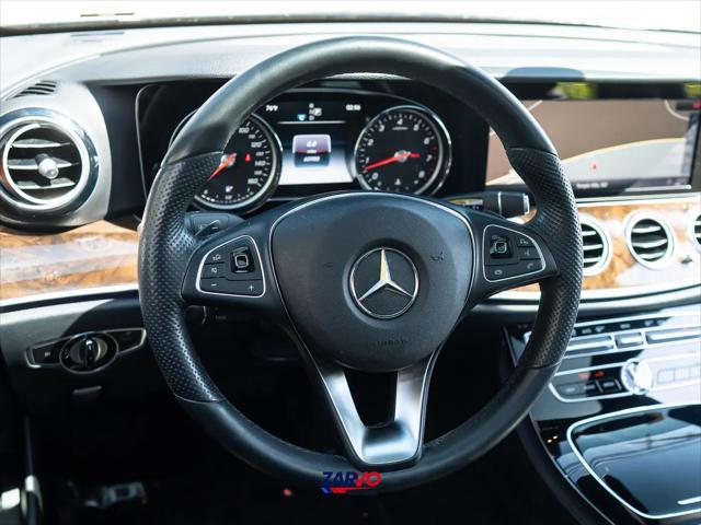 2018 Mercedes-Benz E-CLASS E 300 E 300
