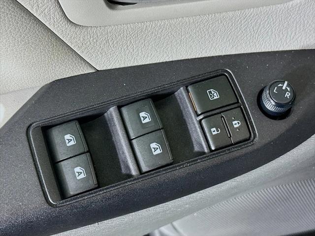 2020 Toyota Sienna LE
