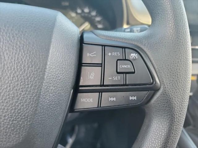 2025 Toyota Sienna LE