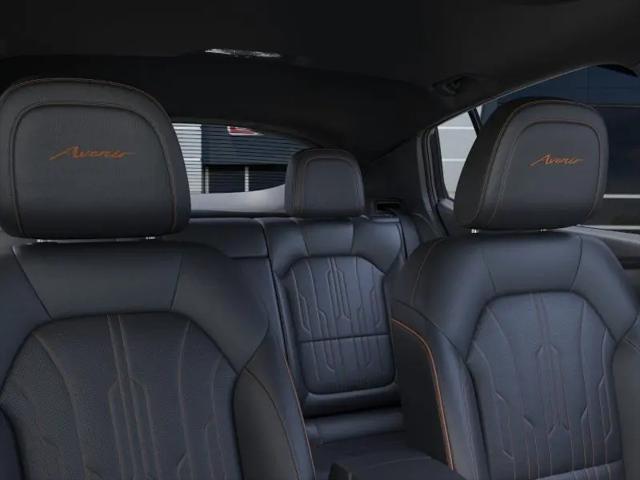 2026 Buick NV Avenir FWD