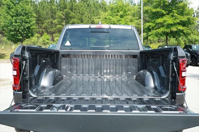 2026 Ram 1500 Express Crew Cab 4x2 57 Box