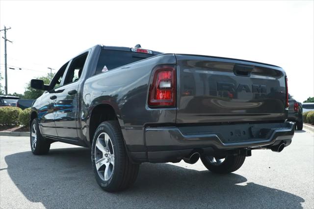 2026 Ram 1500 Express Crew Cab 4x2 57 Box