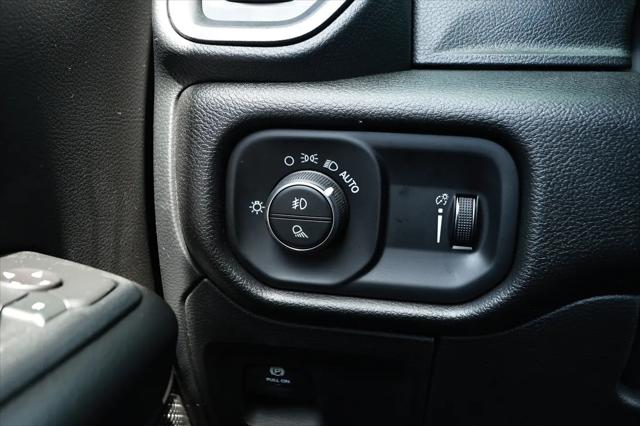 2026 Ram 1500 Express Crew Cab 4x2 57 Box