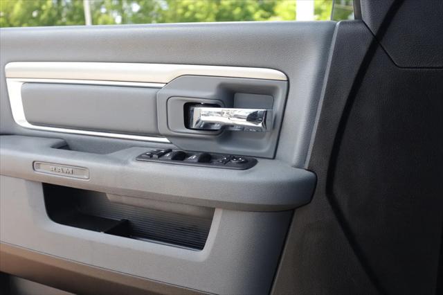 2019 Ram 1500 Classic Big Horn Crew Cab 4x4 5'7" Box