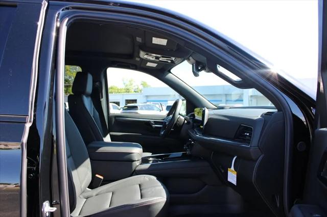 2026 Chevrolet Suburban RST, 4WD