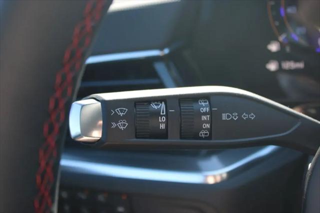 2026 Chevrolet Suburban RST, 4WD