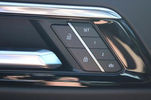 2026 Chevrolet Suburban RST, 4WD