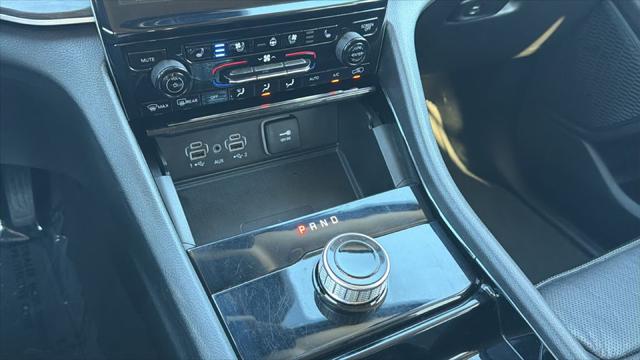 2023 Jeep Grand Cherokee L Limited 4x2
