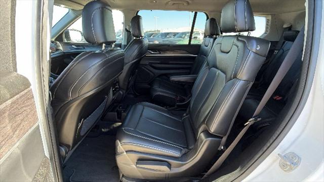 2023 Jeep Grand Cherokee L Limited 4x2