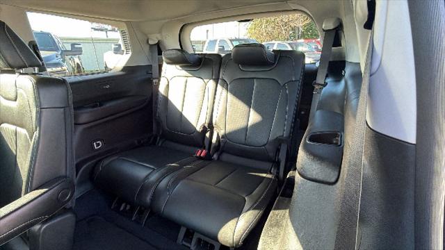 2023 Jeep Grand Cherokee L Limited 4x2