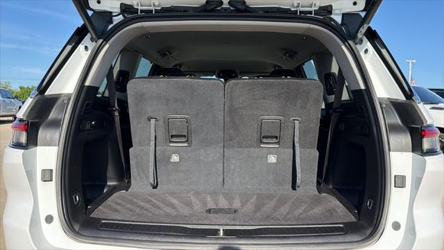 2023 Jeep Grand Cherokee L Limited 4x2