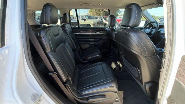 2023 Jeep Grand Cherokee L Limited 4x2