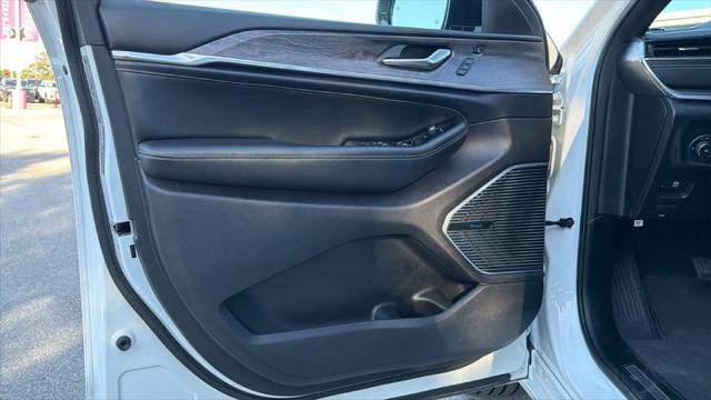 2023 Jeep Grand Cherokee L Overland 4x4