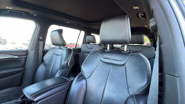 2023 Jeep Grand Cherokee L Overland 4x4