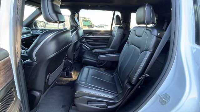 2023 Jeep Grand Cherokee L Overland 4x4