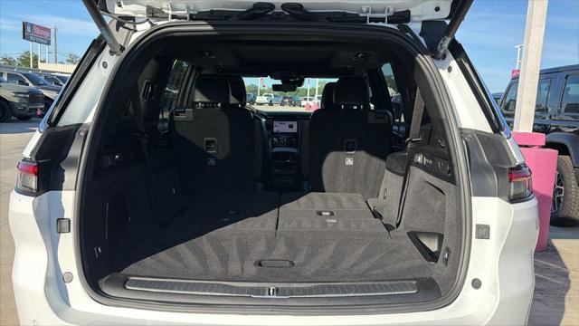 2023 Jeep Grand Cherokee L Overland 4x4
