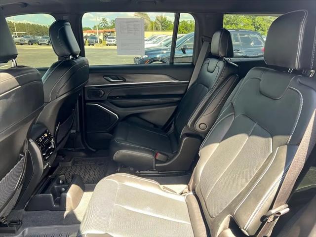 2023 Jeep Grand Cherokee L Overland 4x4