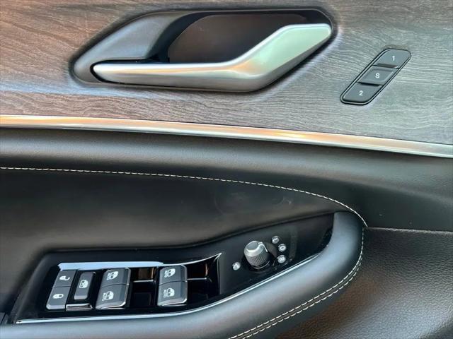 2023 Jeep Grand Cherokee L Overland 4x4