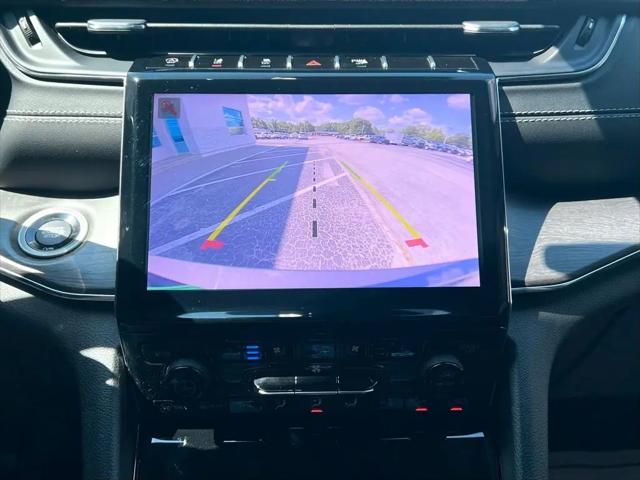 2023 Jeep Grand Cherokee L Overland 4x4
