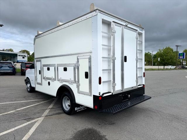 2022 Chevrolet Express Cutaway Work Van