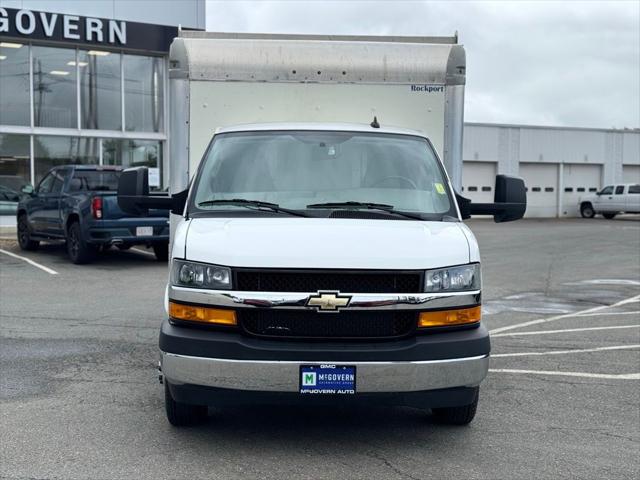 2022 Chevrolet Express Cutaway Work Van