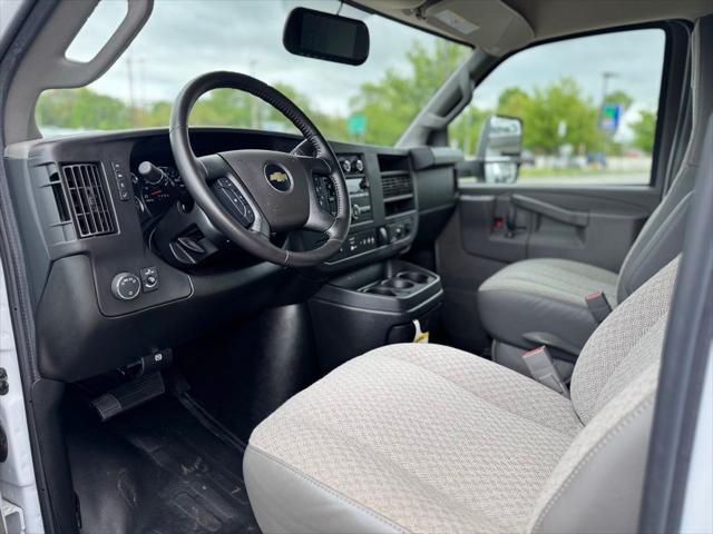 2022 Chevrolet Express Cutaway Work Van