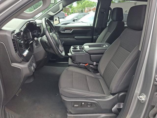 2025 Chevrolet Silverado 1500 4WD Crew Cab Standard Bed LT