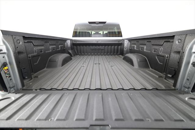 2026 GMC Sierra 2500HD Crew Cab, Standard Bed, AT4X, 4WD