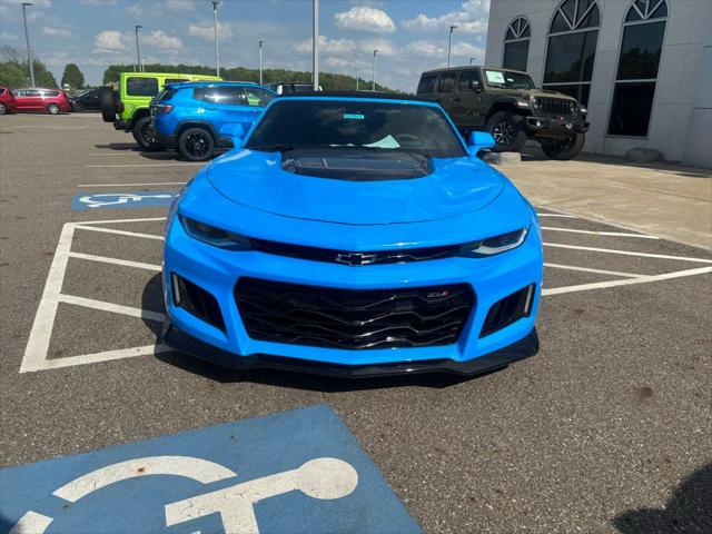 2022 Chevrolet Camaro RWD Convertible ZL1