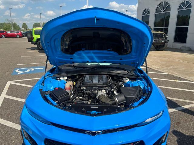 2022 Chevrolet Camaro RWD Convertible ZL1