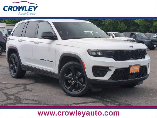 2023 Jeep Grand Cherokee Altitude 4x4 for sale in Bristol, CT