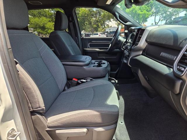 2024 Ram 3500 Big Horn Crew Cab 4x4 6'4" Box