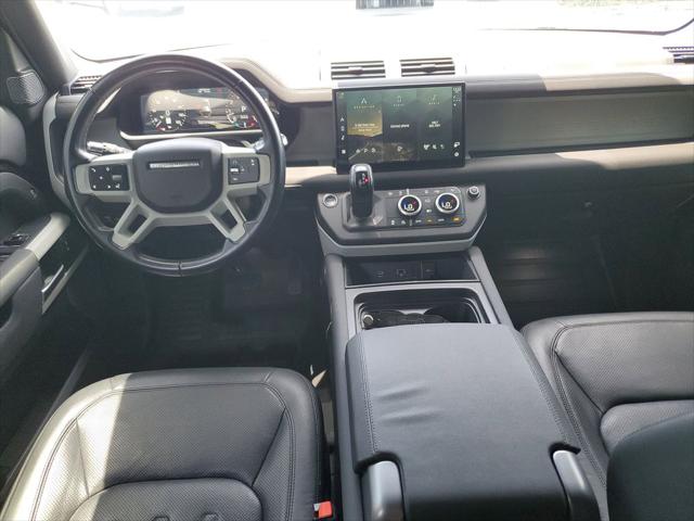 2022 Land Rover Defender 110 S