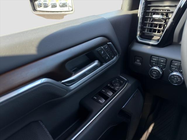 2026 GMC Sierra 2500HD Crew Cab, Standard Bed, Denali, 4WD