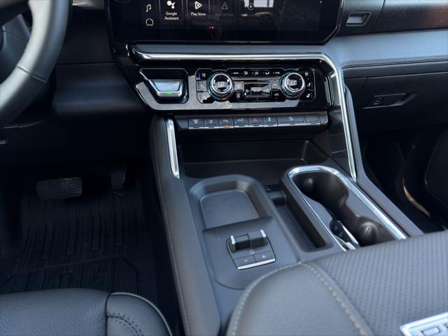 2026 GMC Sierra 2500HD Crew Cab, Standard Bed, Denali, 4WD