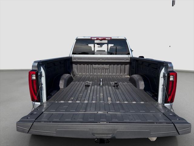 2026 GMC Sierra 2500HD Crew Cab, Standard Bed, Denali, 4WD
