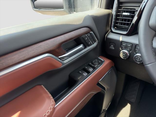 2026 GMC Sierra 3500HD Crew Cab, Long Bed, Denali Ultimate Dual Rear Wheel, 4WD