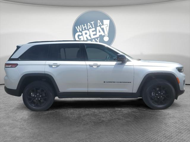 2025 Jeep Grand Cherokee Altitude 4x4