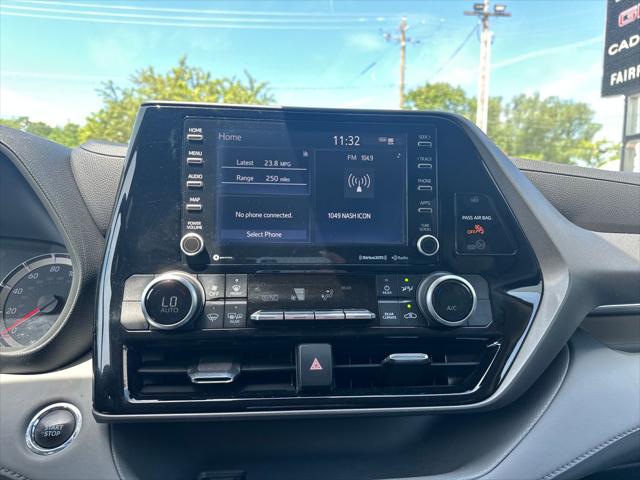 2022 Toyota Highlander LE
